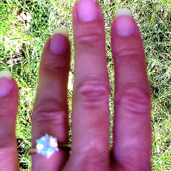 SOLD!!! CERTIFIED 2 CARAT MOISSANITE DIAMOND RING - Picture 5 of 5